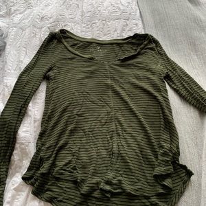 American Eagle Long Sleeve